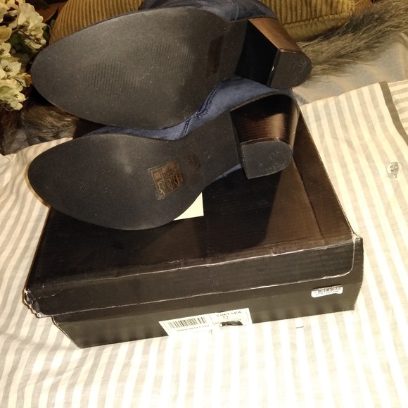 Sociology Navy Blue "Chelsea" Faux Suede Boots - Picture 4 of 5